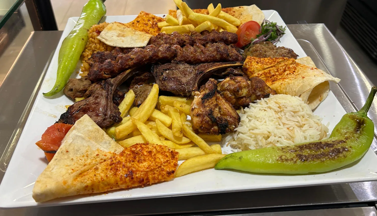 Karışık Izgara — Gemischte Grillplatte